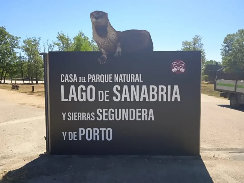 Casa del Parque Natural del Lago de Sanabria y Porto (Galende) - Iberlobo on Bike