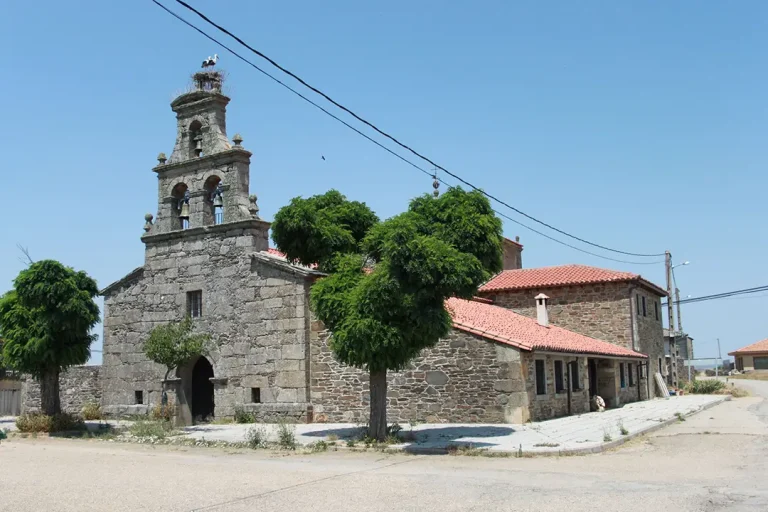Ermita del Cristo del Campo (San Vitero) - Iberlobo on Bike