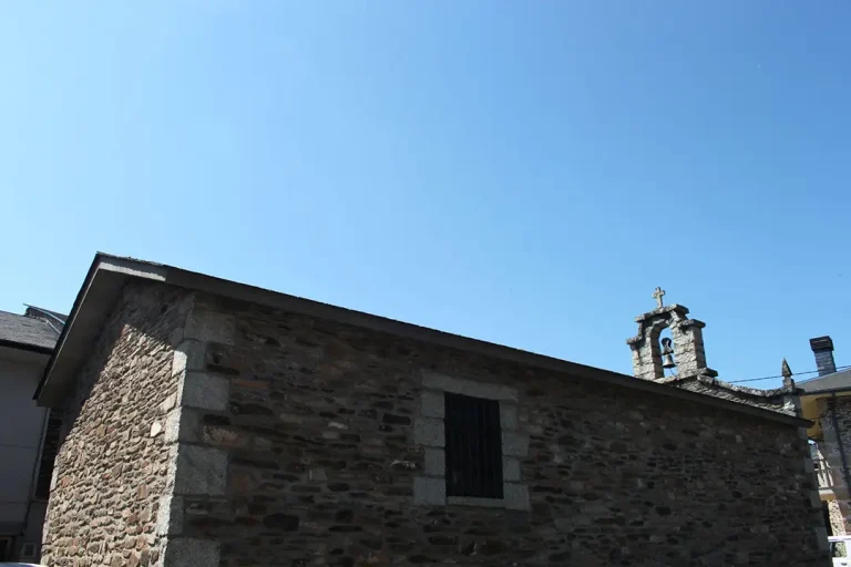 Ermita de San Roque (Calabor) - Iberlobo on Bike