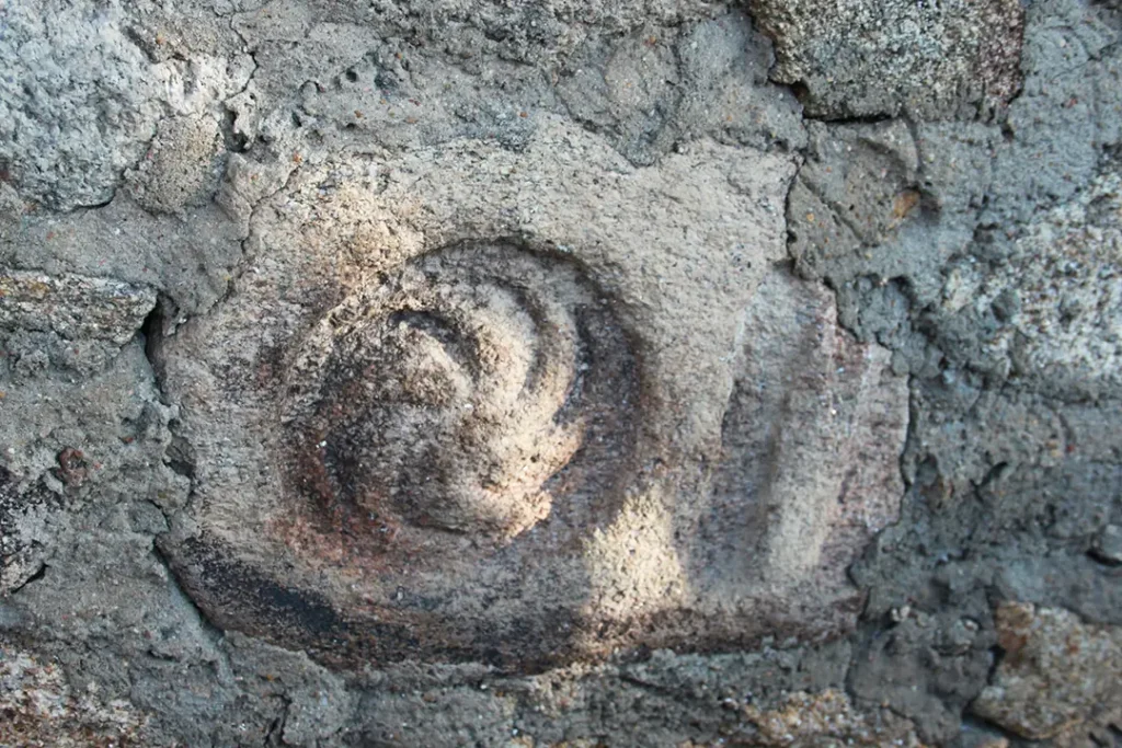 Estelas romanas de Pino del Oro - Iberlobo on Bike
