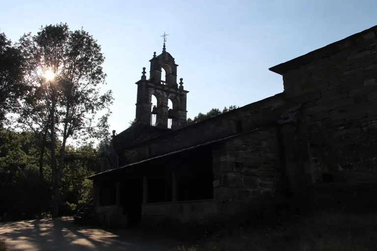 Iglesia de Santa Eulalia de Mérida (Doney de la Requejada) - Iberlobo on Bike