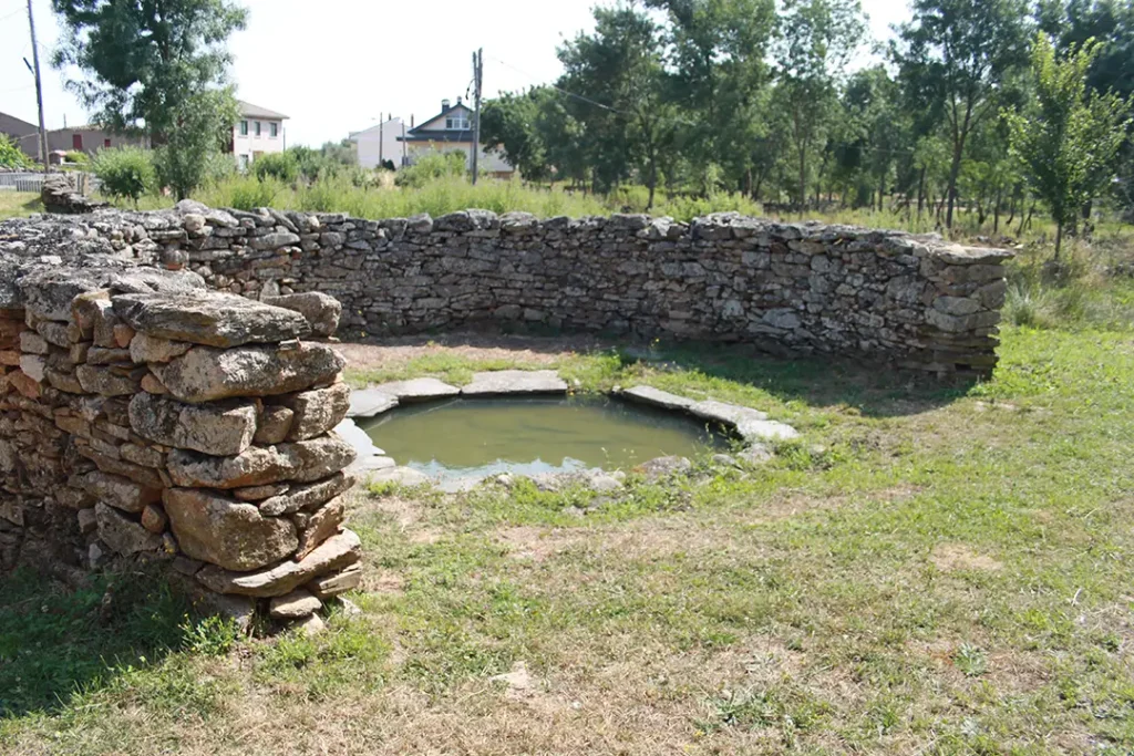 Lavaderos de los Barreros (Ceadea) - Iberlobo on Bike