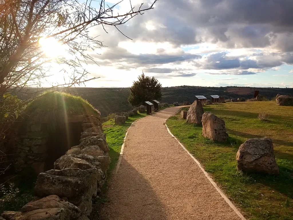 Mirador de las Barrancas (Fariza) - Iberlobo on Bike