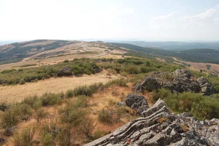 Mirador Peña El Cuervo (El Poyo) - Iberlobo on Bike