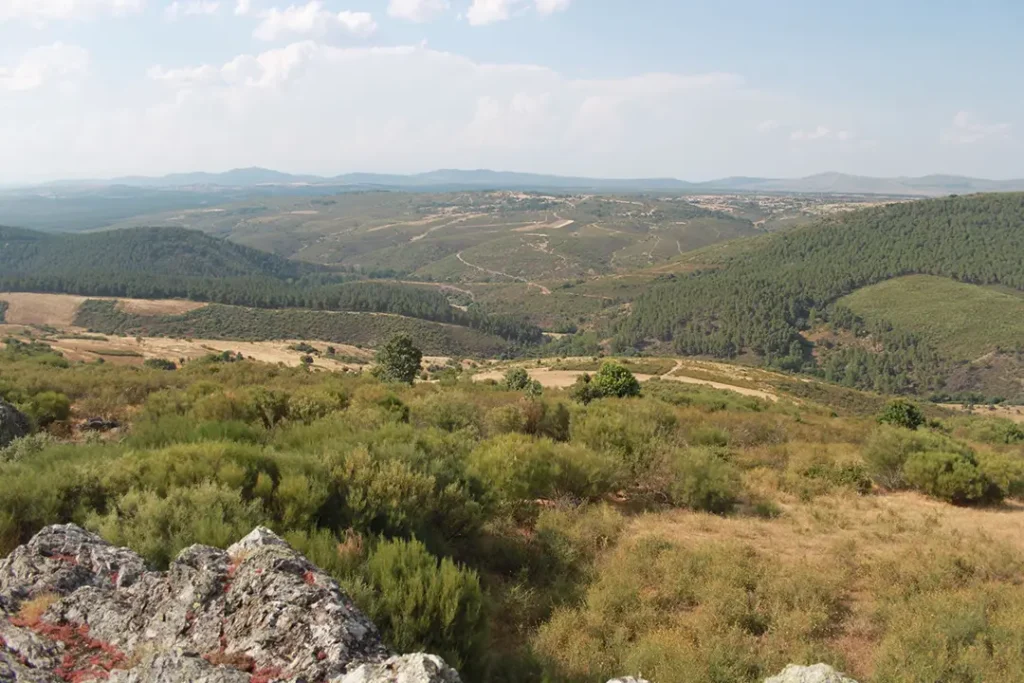 Mirador Peña El Cuervo (El Poyo) - Iberlobo on Bike