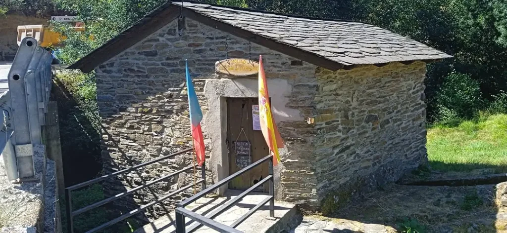 Molino comunal de Rihonor de Castilla - Iberlobo on Bike