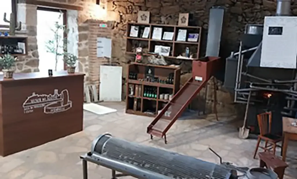 Museo del Aceite Fermoselle - Iberlobo on Bike