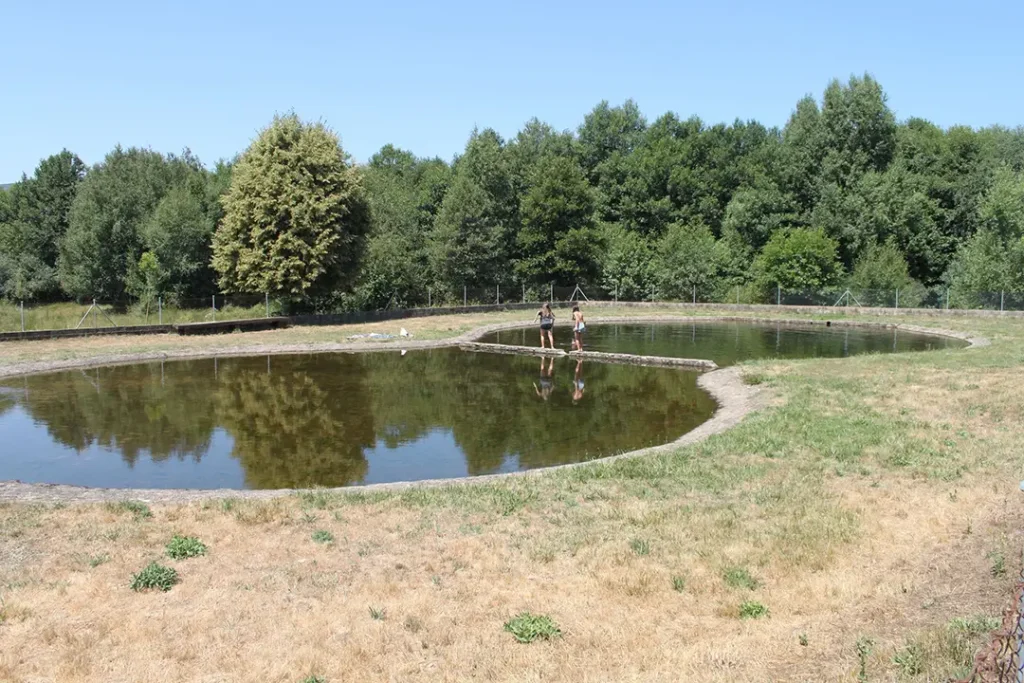 Piscinas Naturales de Pedralba de la Pradería - Iberlobo on Bike