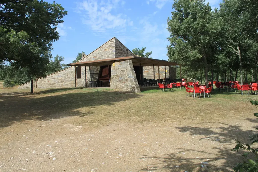Playa de los Molinos (Embalse de Valparaíso - Villardeciervos) - Iberlobo on Bike