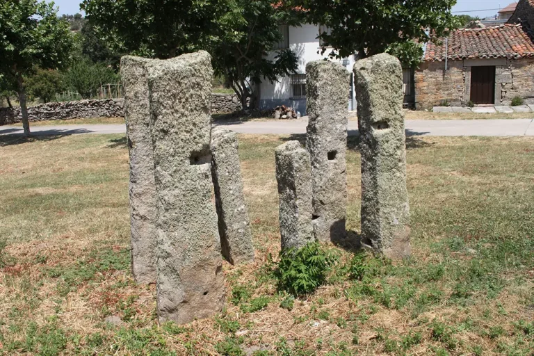 Potro de Herrar de Fornillos de Fermoselle - Iberlobo on Bike
