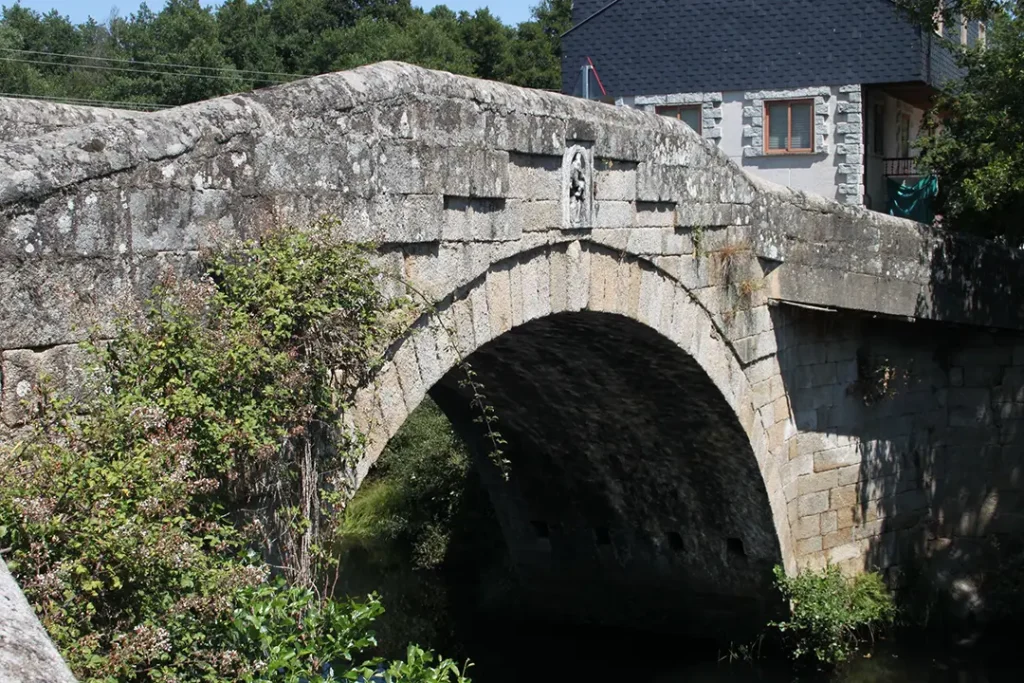 Puente sobre el río Tera en El Puente - Iberlobo on Bike