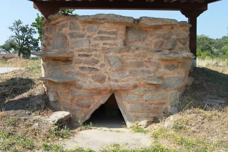 Ruta de los Molinos, Las Fuentes y los Hornos de Cerámica (Moveros) - Iberlobo on Bike