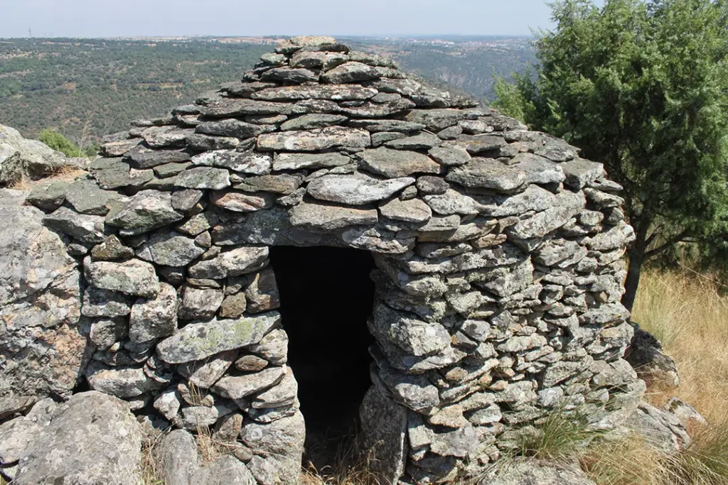 Sendero del Enebral de Cozcurrita - Iberlobo on Bike