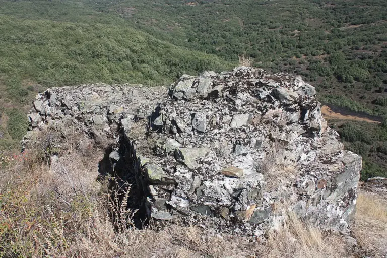 Castillo de Rebordãos - Iberlobo on Bike