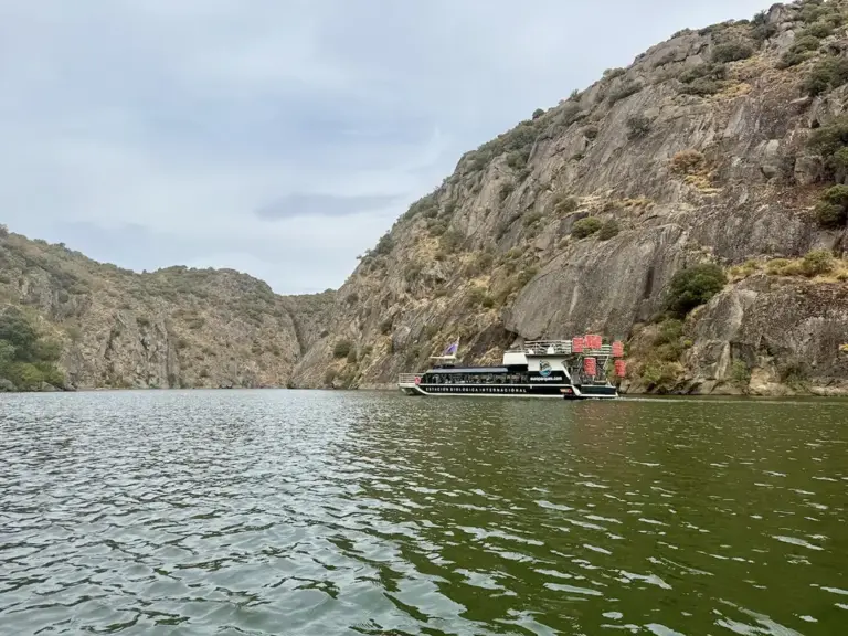 Crucero Ambiental en los Arribes del Duero (Miranda do Douro) - Iberlobo on Bike