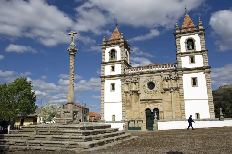 Crucero de Outeiro - Iberlobo on Bike