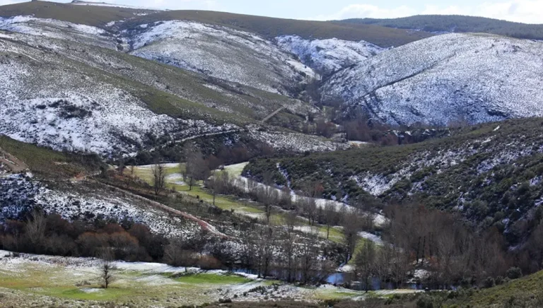 Mirador de Alto de Lagares (Bragança) - Iberlobo on Bike