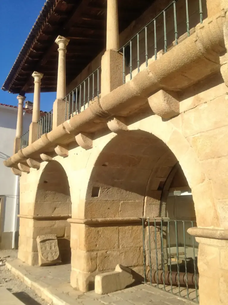 Museo da Terra de Miranda (Miranda do Douro) - Iberlobo on Bike