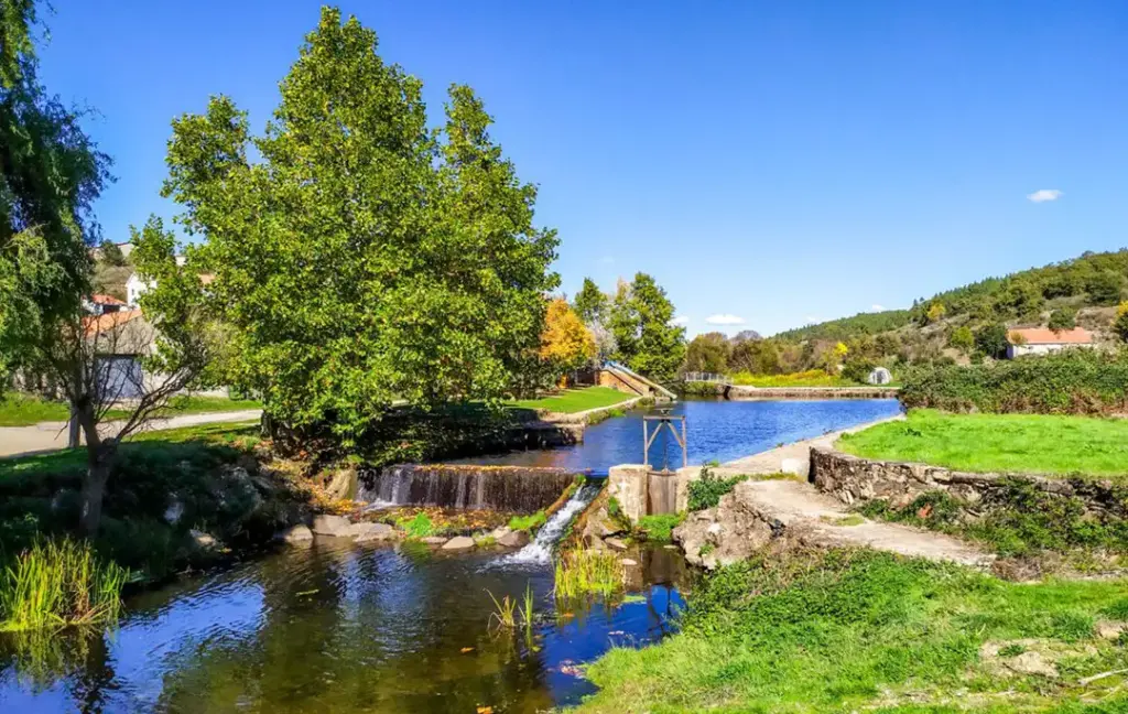 Playa Fluvial de São Martinho de Angueira - Iberlobo on Bike