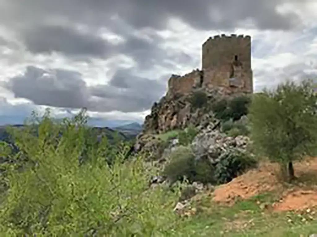PR4 VMS - Trilho do Castelo de Algoso - Iberlobo on Bike