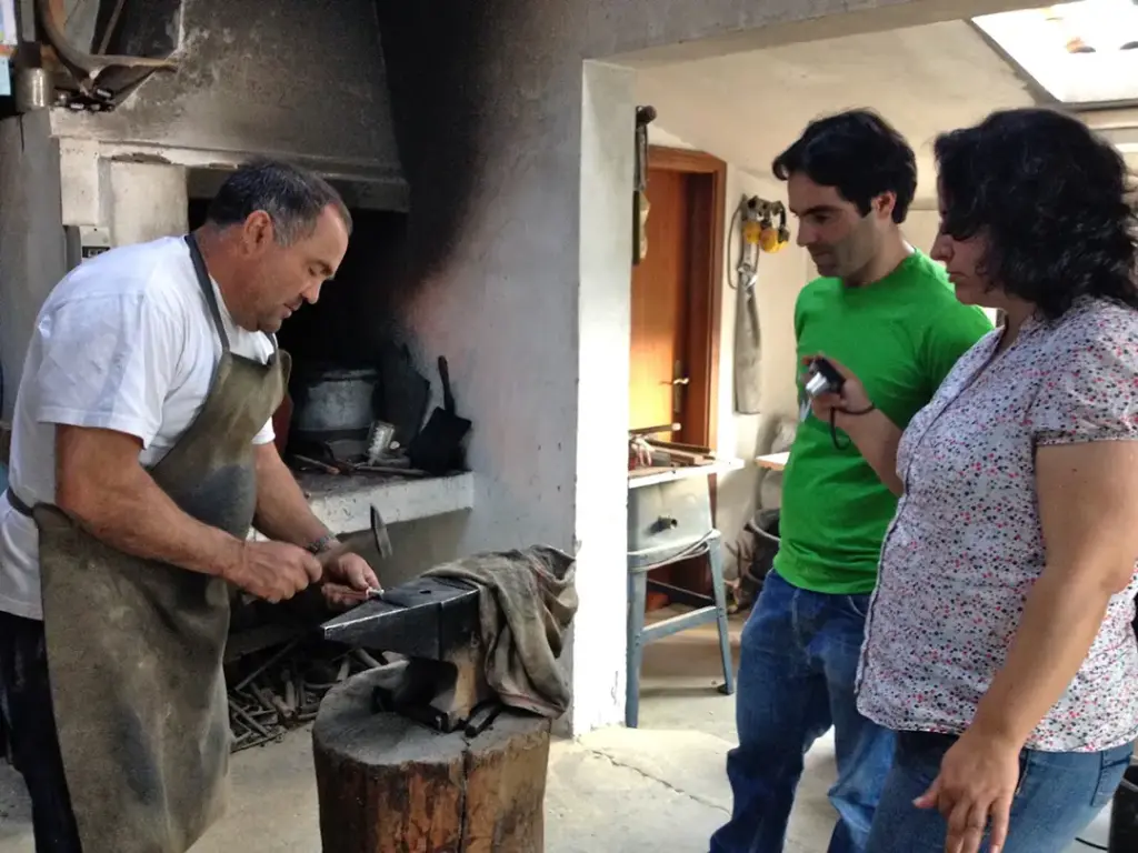 Taller de Cuchillería (Sendim) - Iberlobo on Bike