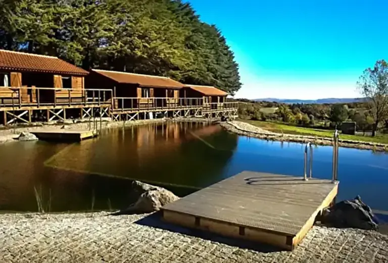 Parque de Campismo / Caravanismo (Vimioso) - Iberlobo on Bike