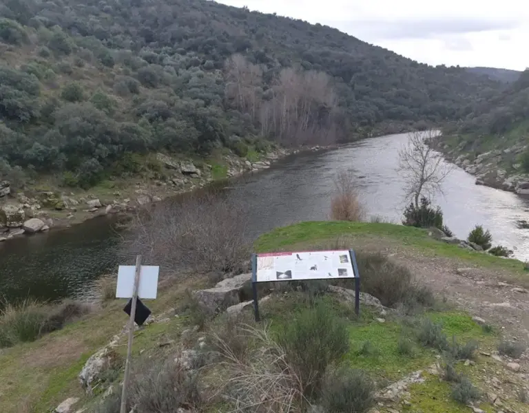 PR2 VMS - Pelas ladeiras do Rio Sabor (Vale de Frades) - Iberlobo on Bike